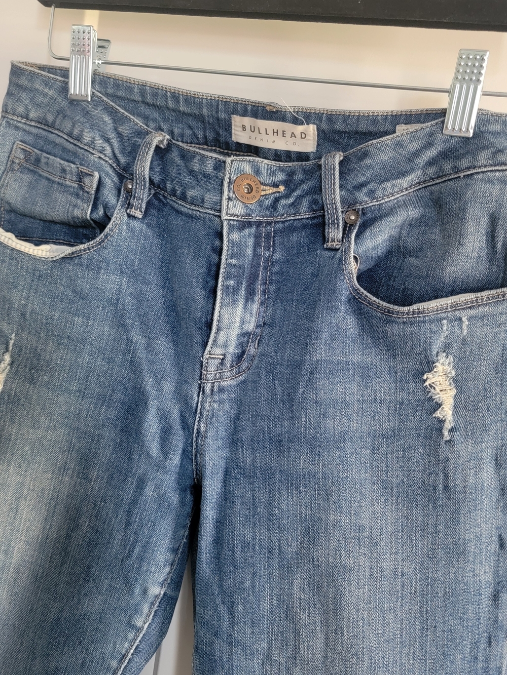 Bullhead Women's Blue Distressed Jeans Sz 11